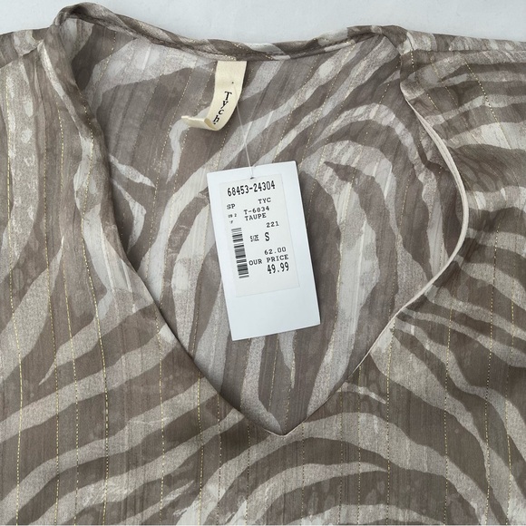 Tyche Long Sleeve Taupe Top NWT Bubble Sleeve T-6834 - Picture 7 of 7